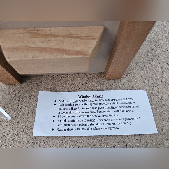 Window Bird House by Song Bird Essentials 6" W x 8" x 6" D Brand New - Picture 2 of 9